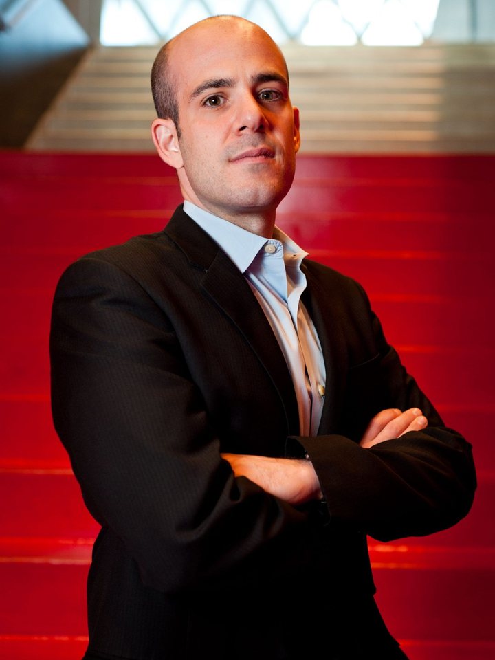 Scott Steinberg, corporate keynote speaker and business strategist